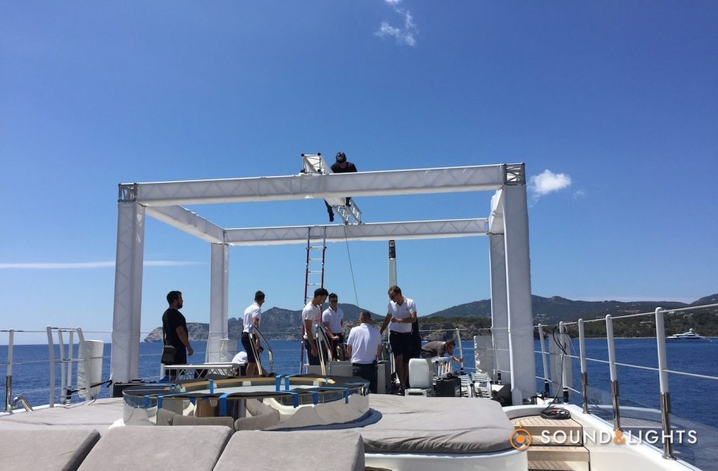 Private boat party (Blondish DJ set)